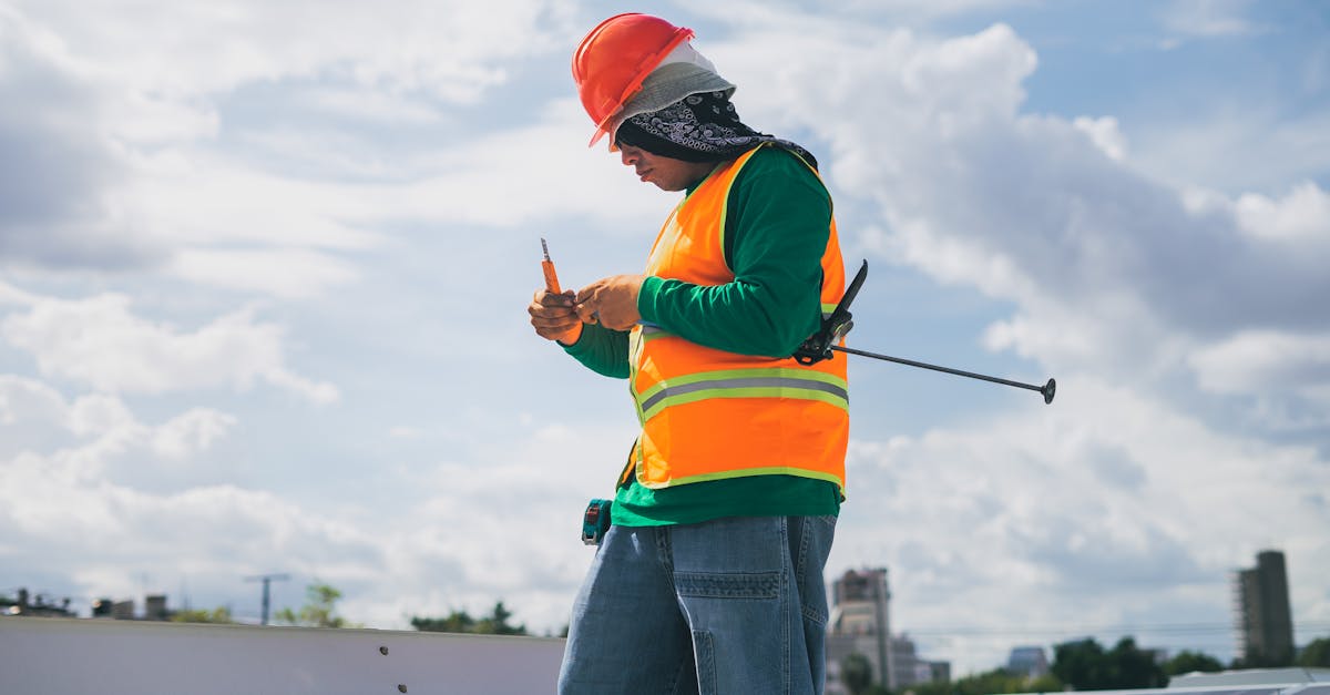 Review of the Top Tools for Spring Roof Inspections